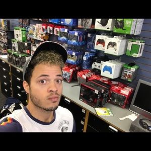 Meet your Posher, Mark